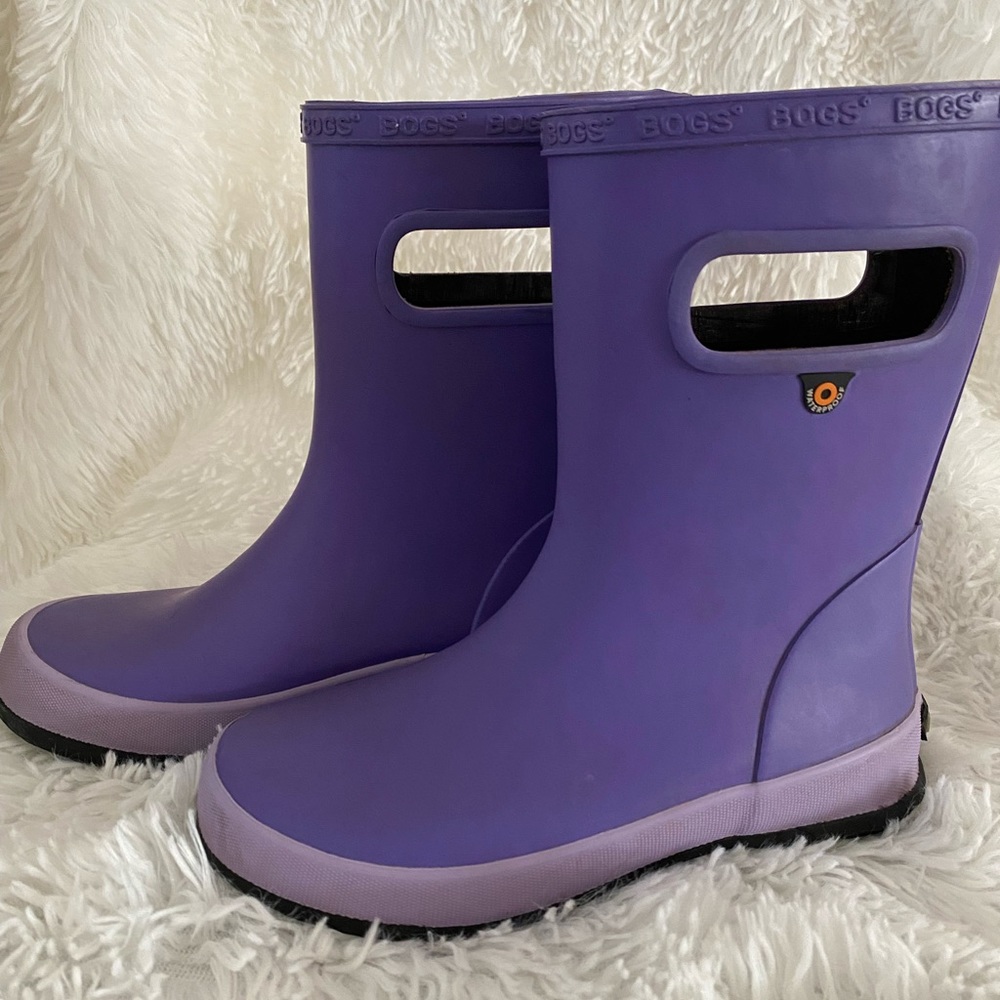 Girls Bogs size 1